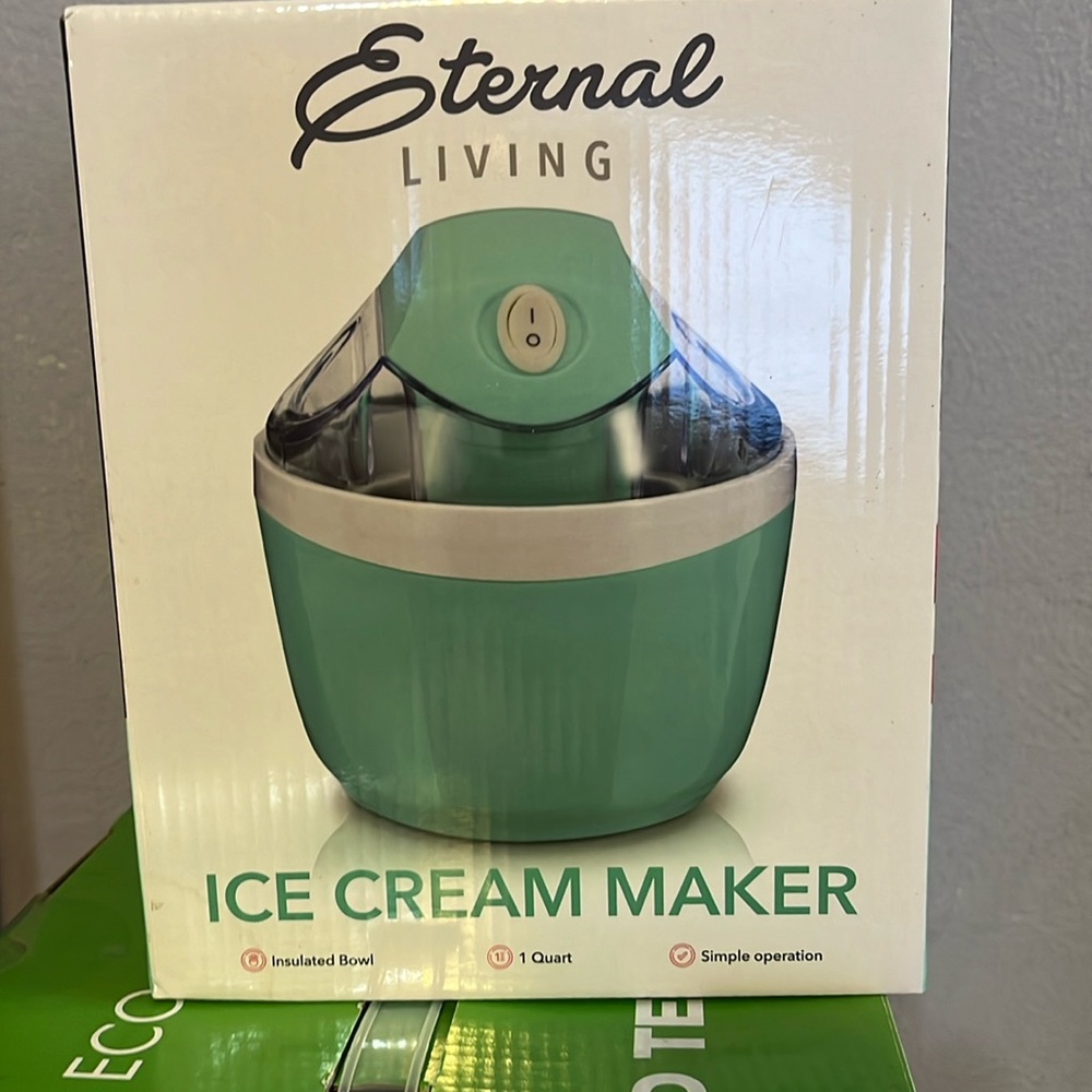 Eternal Living Ice Cream Maker - Green